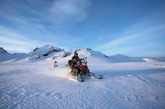 Circolo d'Oro e motoslitta sul ghiacciaio da Reykjavík